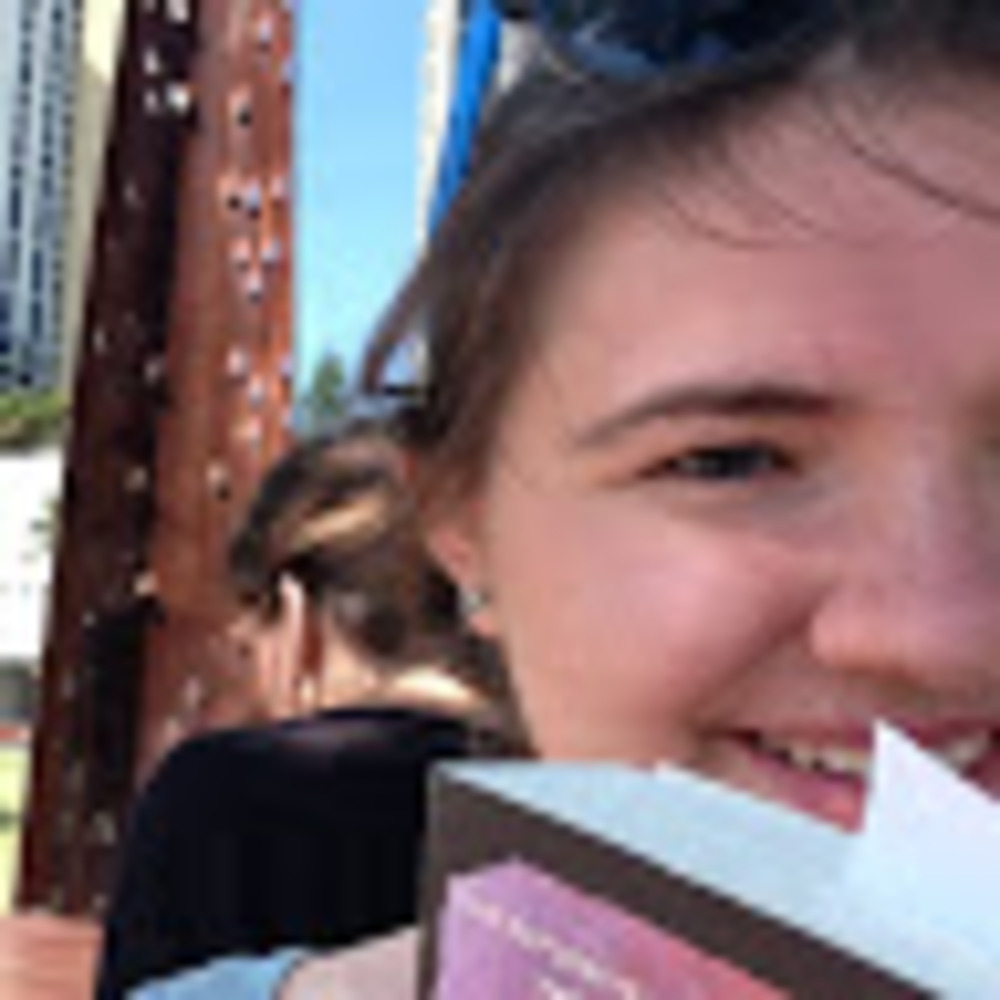 Meet your Posher, Charissa